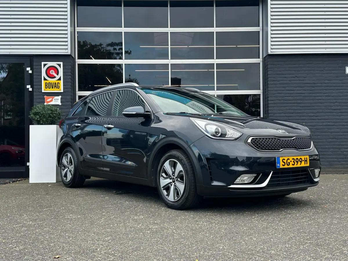 1.6 Hybrid DynamicLine, Airco, CarPlay, Camera, Cruise, Trekhaak, Navi, Lane, NAP