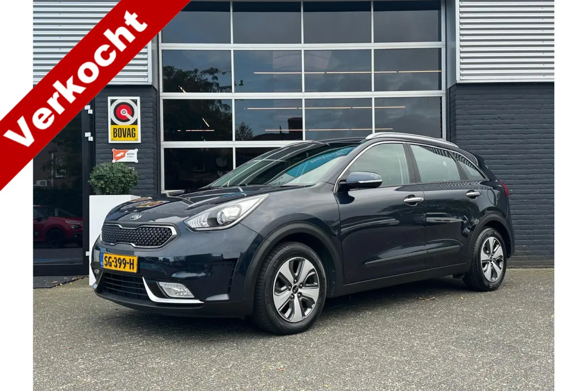 1.6 Hybrid DynamicLine, Airco, CarPlay, Camera, Cruise, Trekhaak, Navi, Lane, NAP