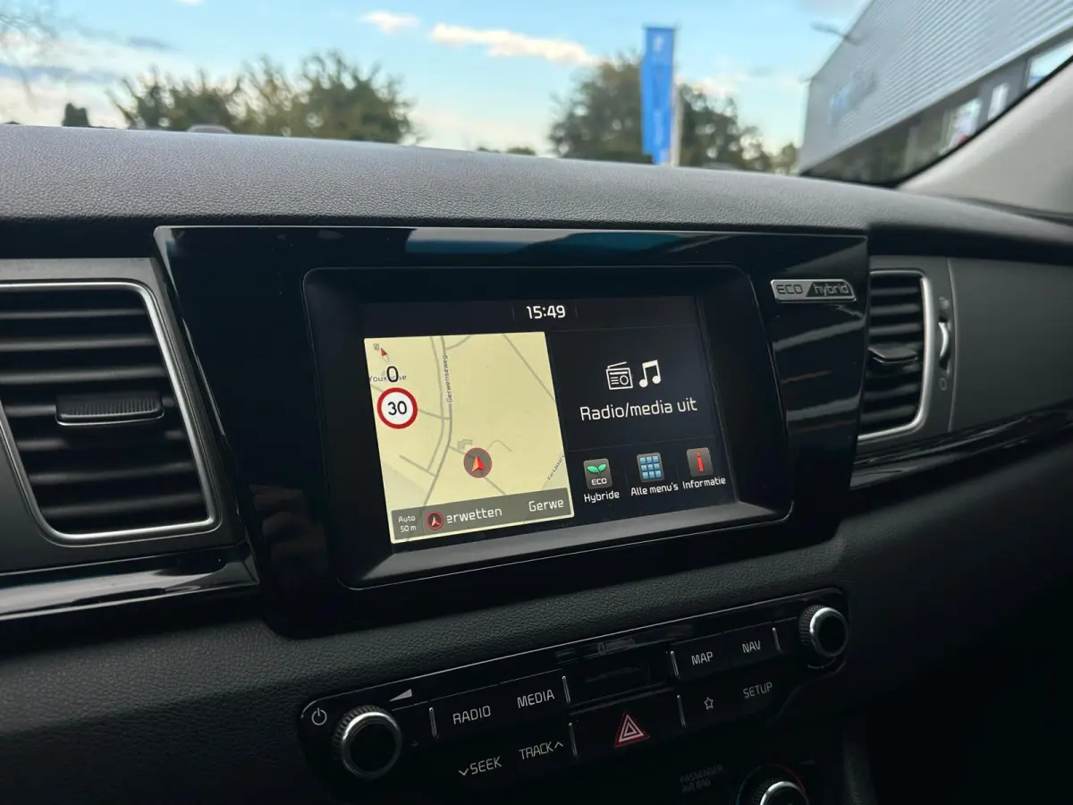 1.6 Hybrid DynamicLine, Airco, CarPlay, Camera, Cruise, Trekhaak, Navi, Lane, NAP