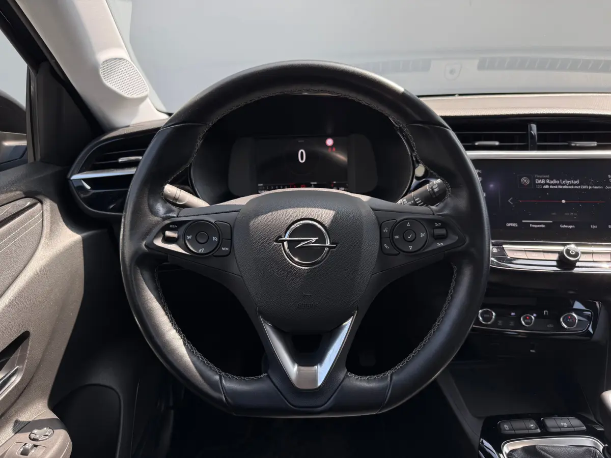 1.2 100PK Elegance | TREKHAAK| CAMERA ACHTER| KEYLESS ENTRY&START| PARKEERSENSOREN V+A| NAVIGATIE| DAB| CLIMATE CONTROL| CRUISE CONTROL
