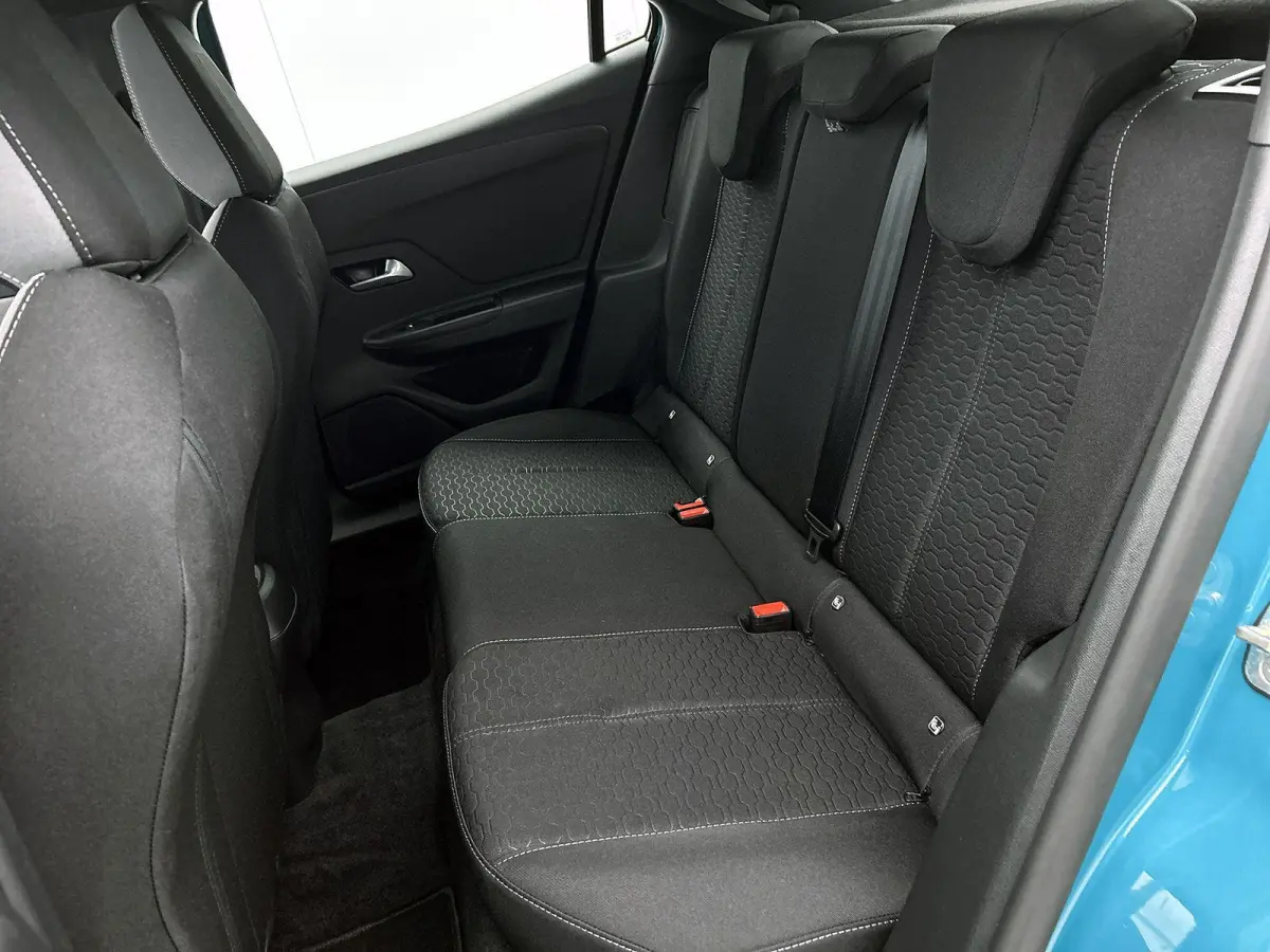 156pk Edition 54 kWh Automaat | Tot 8 Jaar Garantie | Navigatie | Adaptieve Cruise Control | Camera | Climate Control | Dodehoekdetectie | LED |
