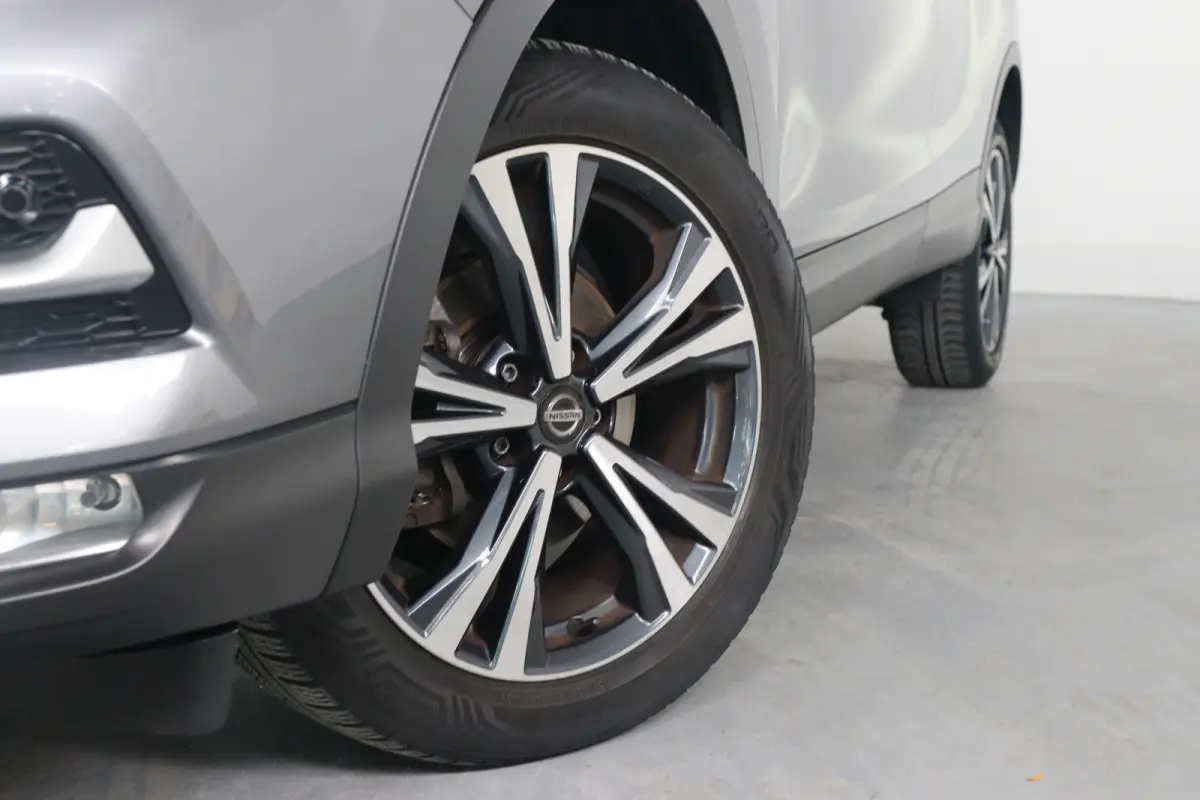 1.3 DIG-T N-Connecta | Panoramadak | LED | 360 Camera | Navi | Clima | Stoelverwarming | Cruise Control | Parkeersensoren V+A | Keyless | DAB | Lichtmetalen Velgen