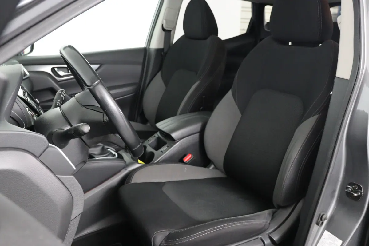 1.3 DIG-T N-Connecta | Panoramadak | LED | 360 Camera | Navi | Clima | Stoelverwarming | Cruise Control | Parkeersensoren V+A | Keyless | DAB | Lichtmetalen Velgen