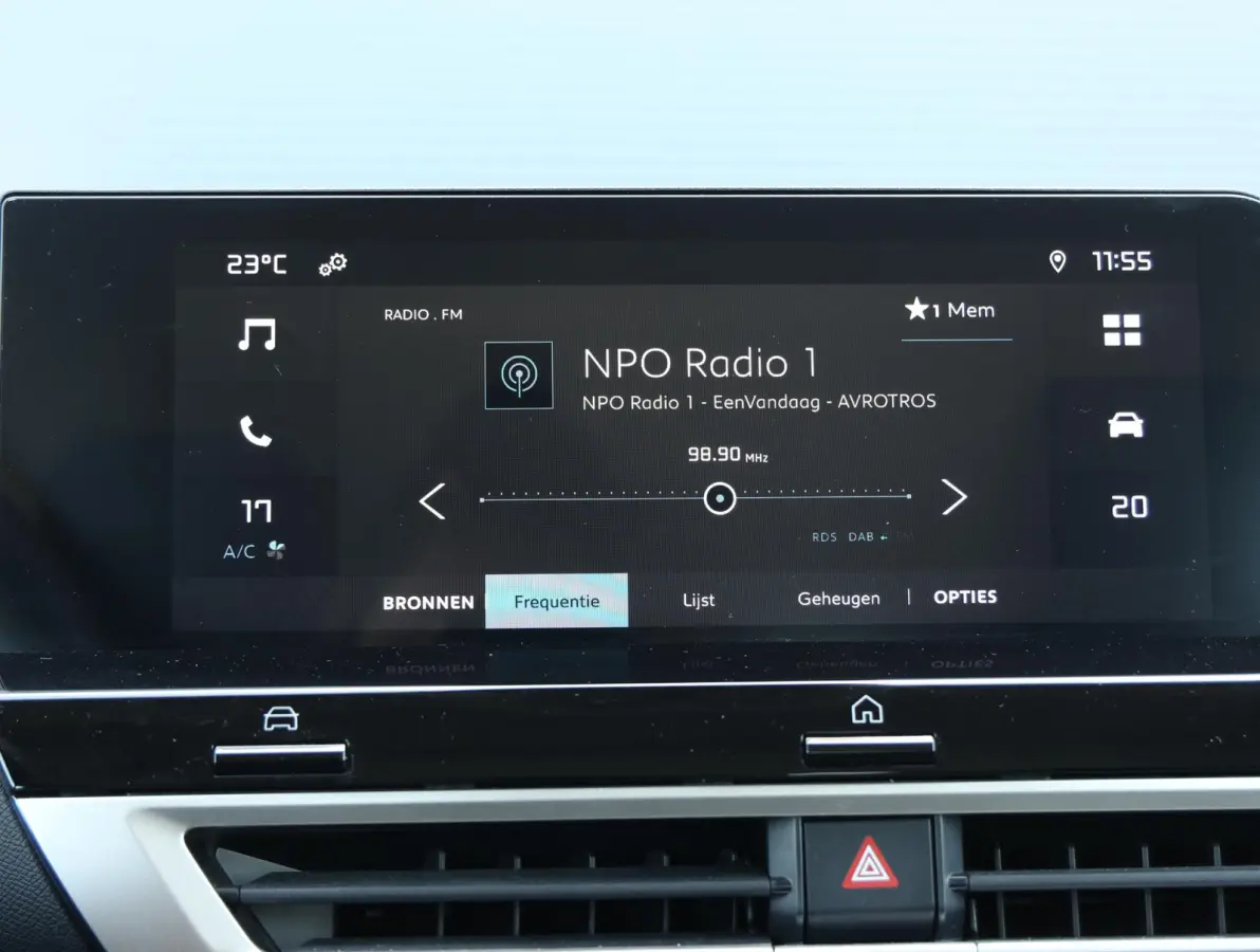 You 50 kWh 1ste Eigenaar | Warmtepomp | Camera | Cruise Control | Apple Carplay & Android Auto | 17" LMV