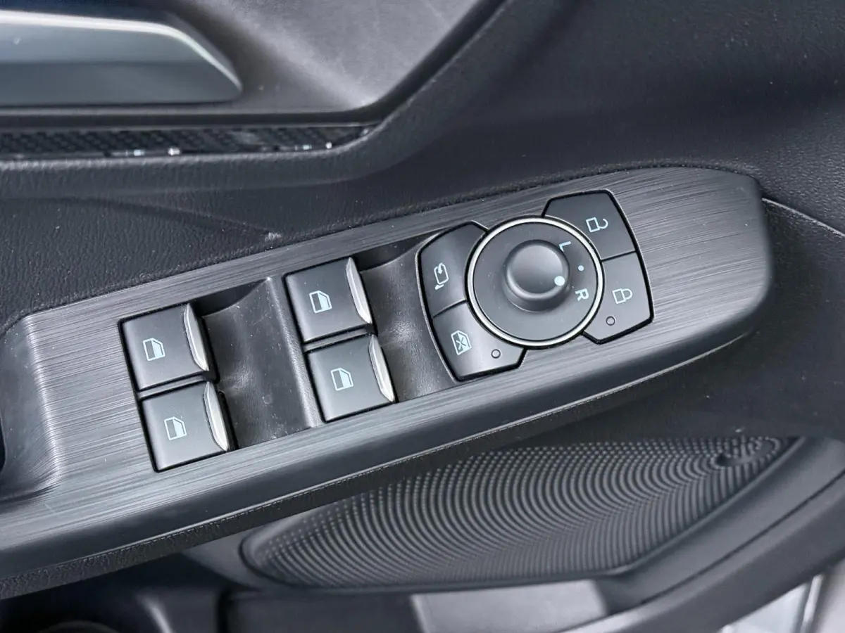 2.5 PHEV ST-Line X | Winter pack |