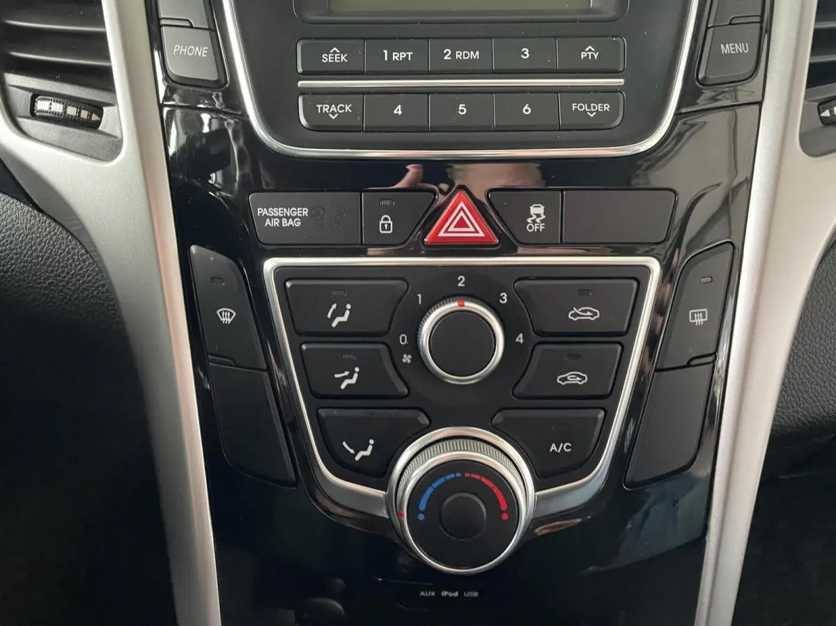 2016 wit 1.6 GDi Comfort