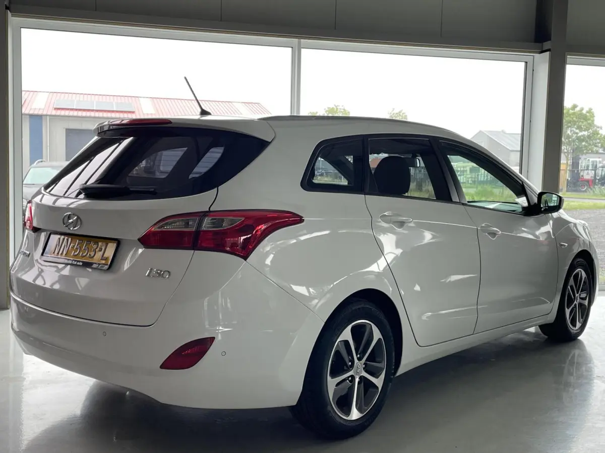 2016 wit 1.6 GDi Comfort