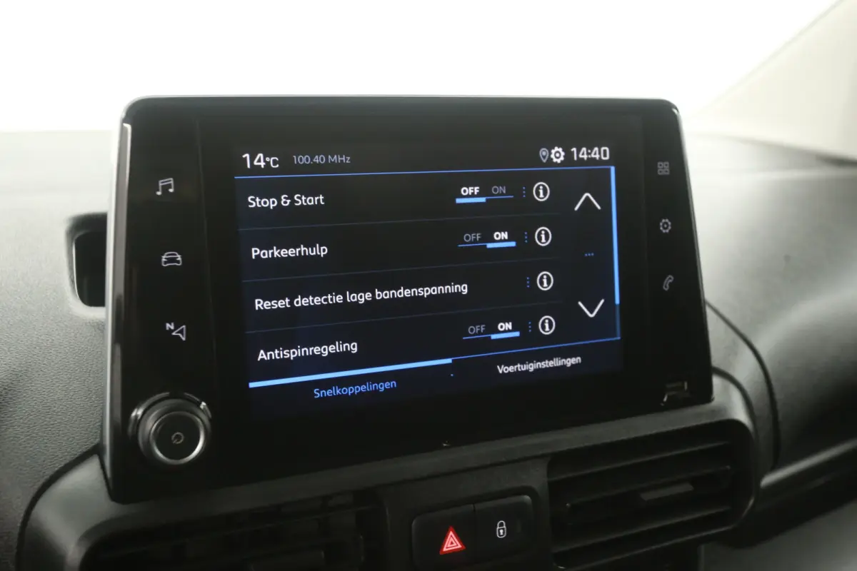 1.5 BlueHDI Pro | 3 Zits | Airco | Cruise | Carplay | Parkeersensoren