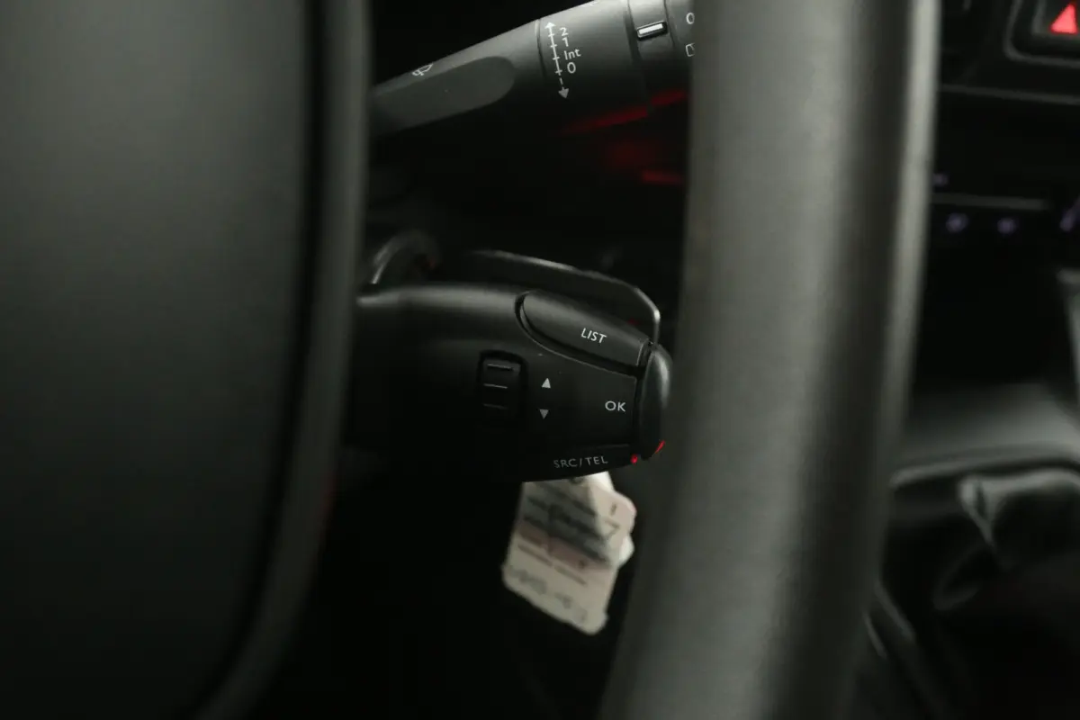 1.5 BlueHDI Pro | 3 Zits | Airco | Cruise | Carplay | Parkeersensoren