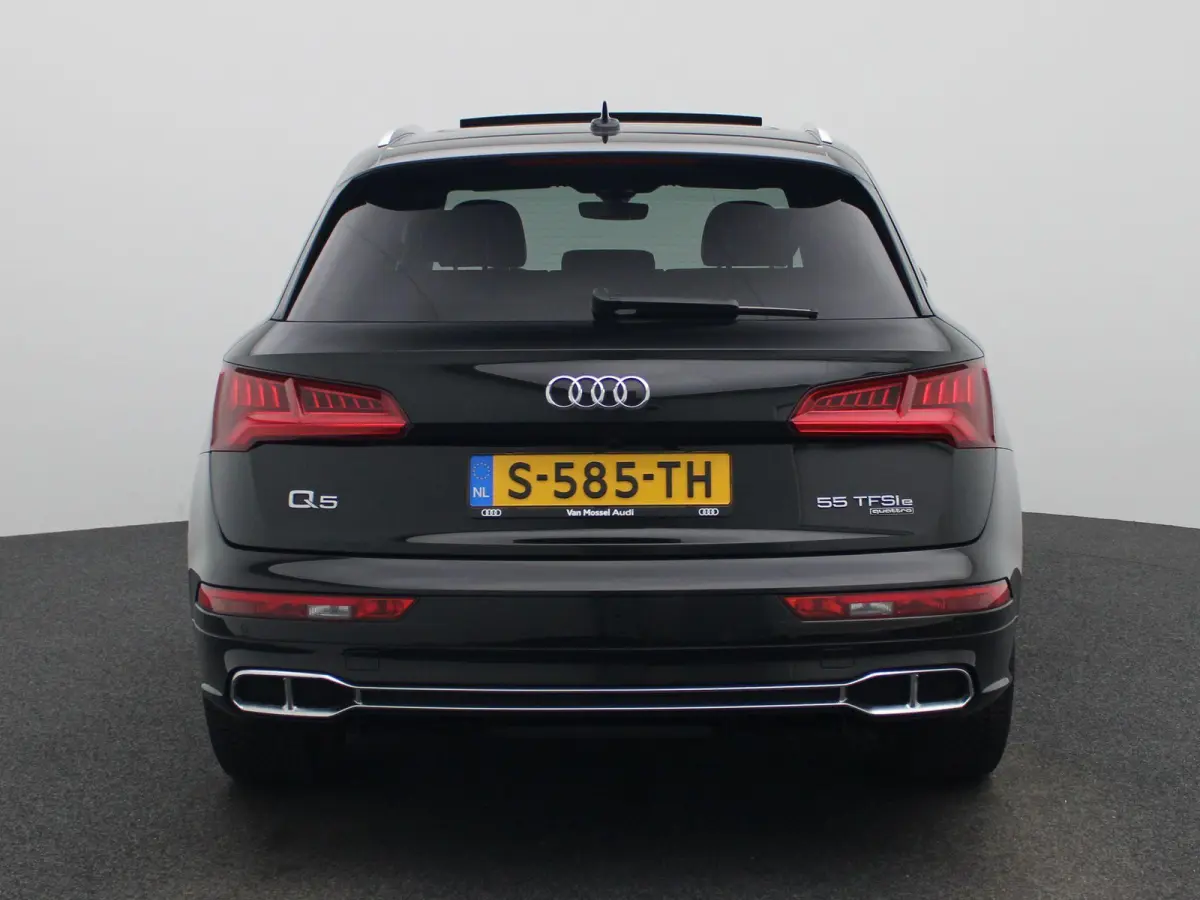 55 TFSI e quattro Competition | Automaat | Panoramadak | Stoelverwarming | Parkeersensoren | Bang&Olufsen | Head-up Display | Sfeerverlichting |