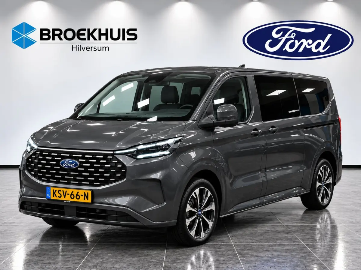 Tourneo 340 2.5 PHEV L2H1 Titanium X 233pk | Elekt. schuifdeuren | Elekt. Trekhaak | B&O Audio | 5 jaar / 150000km garantie | Leder | Adaptive Cruise | Dodehoek Detectie | Winterpack
