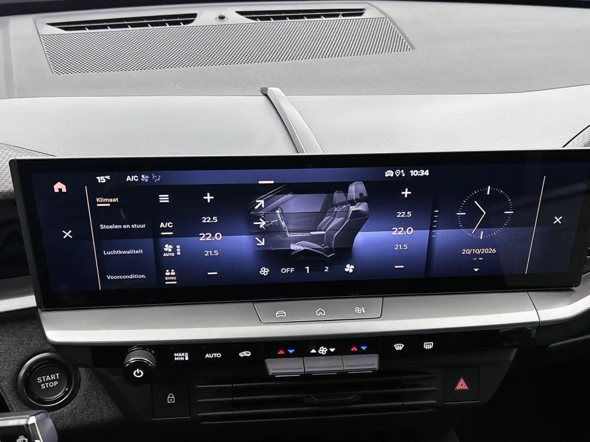 213pk Ultimate 73 kWh Automaat | Tot 8 Jaar Garantie | Elektrisch Verstelb. Bestuurdersstoel | Matrix-LED | Elektrische Achterklep | Navigatie | Adaptieve Cruise Control | Stoel-/Stuurverwar