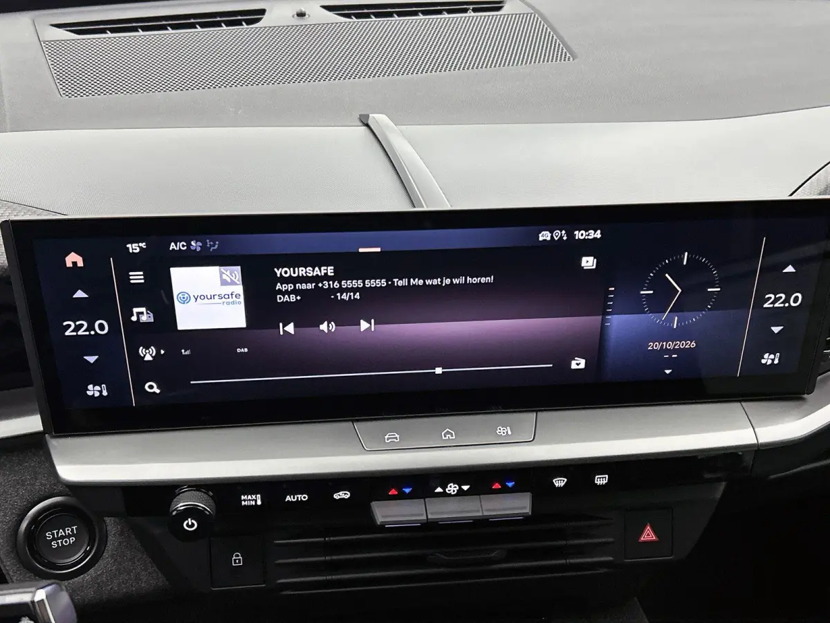 213pk Ultimate 73 kWh Automaat | Tot 8 Jaar Garantie | Elektrisch Verstelb. Bestuurdersstoel | Matrix-LED | Elektrische Achterklep | Navigatie | Adaptieve Cruise Control | Stoel-/Stuurverwar