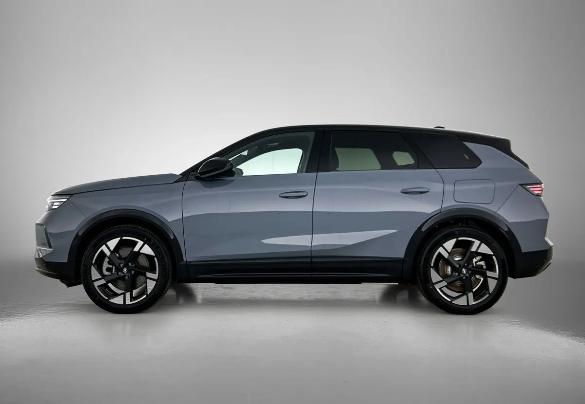 213pk Ultimate 73 kWh Automaat | Tot 8 Jaar Garantie | Elektrisch Verstelb. Bestuurdersstoel | Matrix-LED | Elektrische Achterklep | Navigatie | Adaptieve Cruise Control | Stoel-/Stuurverwar