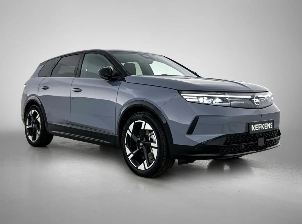 213pk Ultimate 73 kWh Automaat | Tot 8 Jaar Garantie | Elektrisch Verstelb. Bestuurdersstoel | Matrix-LED | Elektrische Achterklep | Navigatie | Adaptieve Cruise Control | Stoel-/Stuurverwar