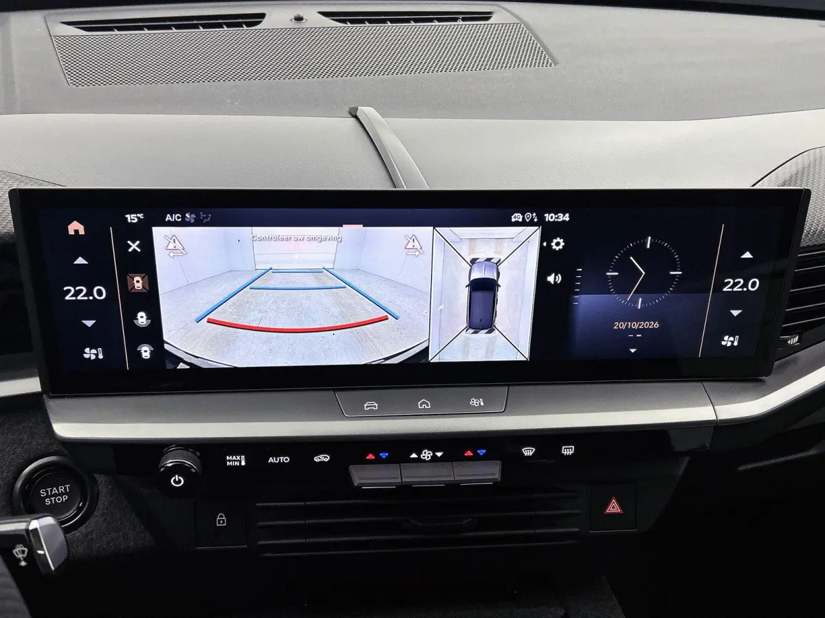 213pk Ultimate 73 kWh Automaat | Tot 8 Jaar Garantie | Elektrisch Verstelb. Bestuurdersstoel | Matrix-LED | Elektrische Achterklep | Navigatie | Adaptieve Cruise Control | Stoel-/Stuurverwar