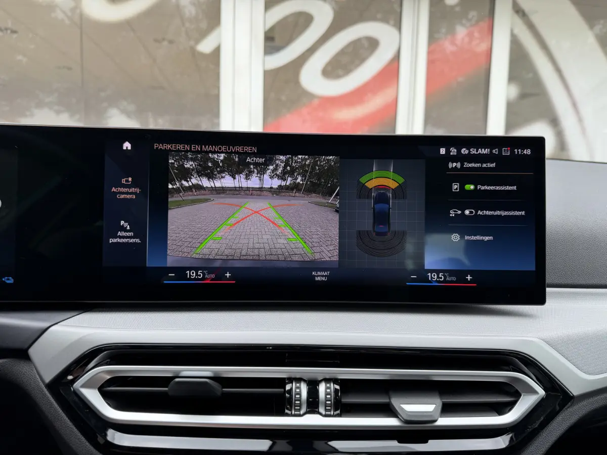 320e PHEV / Camera / Leder / Carplay / Sensoren / Cruise /