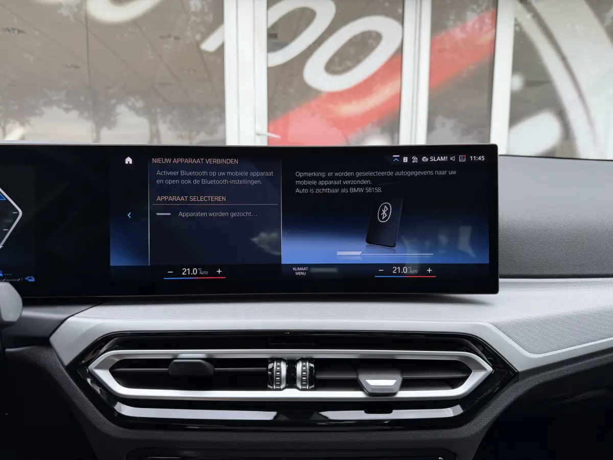 320e PHEV / Camera / Leder / Carplay / Sensoren / Cruise /