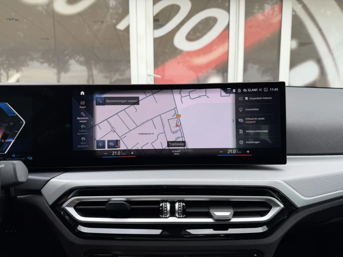 320e PHEV / Camera / Leder / Carplay / Sensoren / Cruise /
