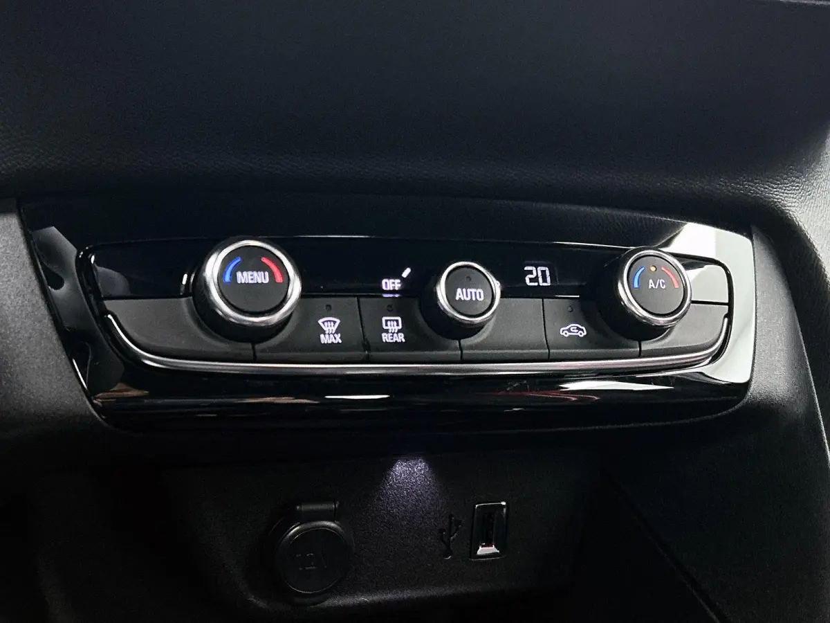 1.2 130pk Level 4 Automaat | 1ste Eigenaar | Navigatie | Climate Control | Cruise Control | 17"LMV | Camera | Dodehoekdetectie | Keyless Entry/Start |