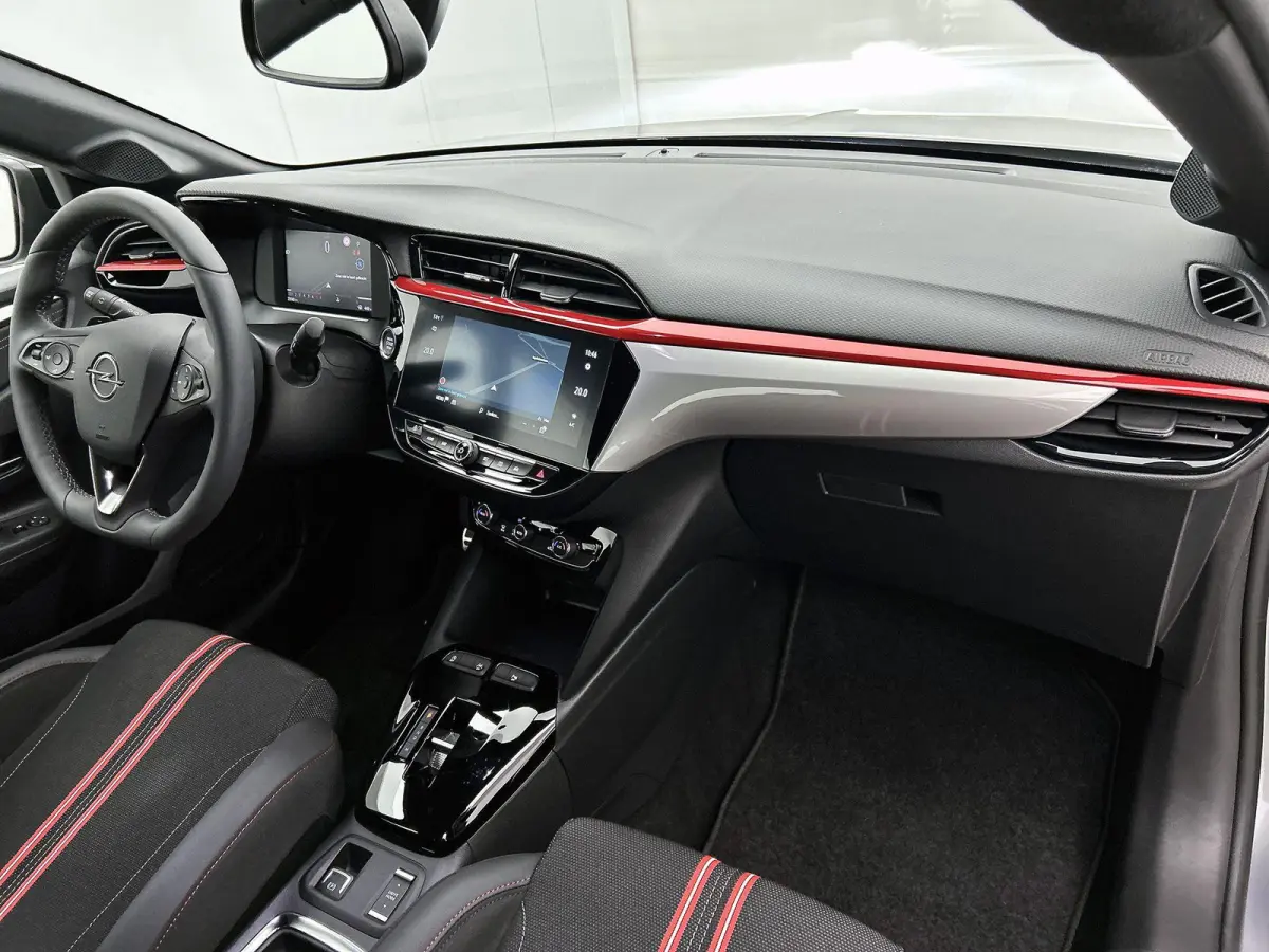 1.2 130pk Level 4 Automaat | 1ste Eigenaar | Navigatie | Climate Control | Cruise Control | 17"LMV | Camera | Dodehoekdetectie | Keyless Entry/Start |
