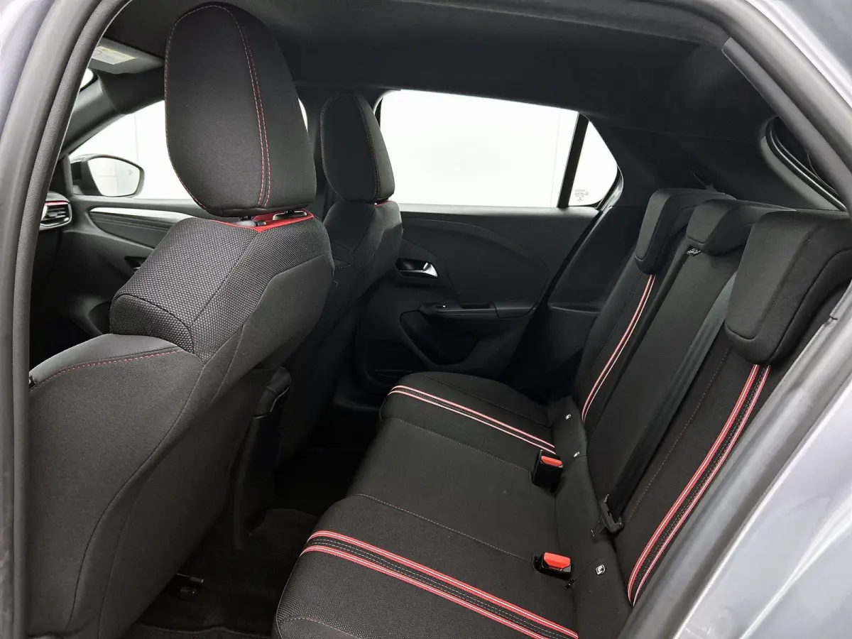 1.2 130pk Level 4 Automaat | 1ste Eigenaar | Navigatie | Climate Control | Cruise Control | 17"LMV | Camera | Dodehoekdetectie | Keyless Entry/Start |