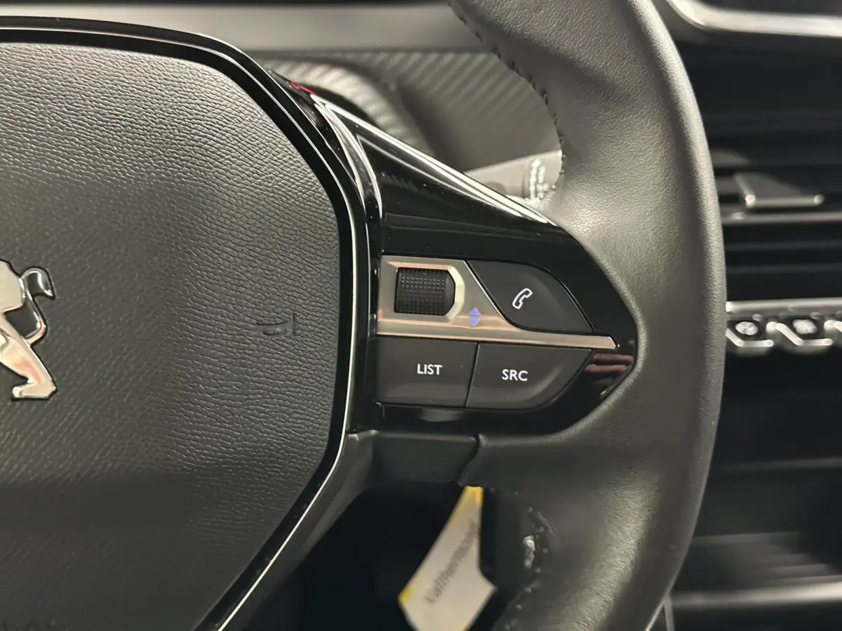 1.2 PureTech Active Pack CRUISE NAVIGATIE CARPLAY LM.