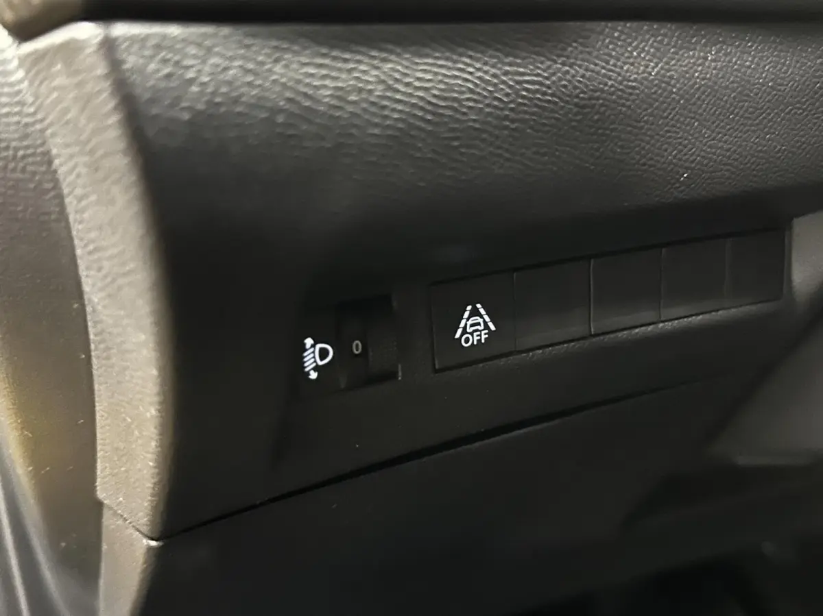 1.2 PureTech Active Pack CRUISE NAVIGATIE CARPLAY LM.