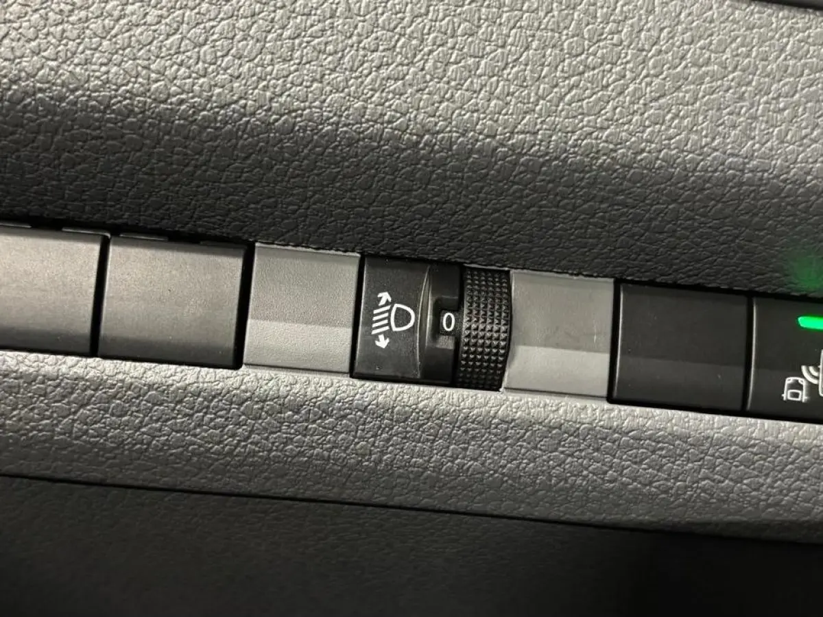 2.0 BlueHDI 120pk L3H1 Airco Cruise Control Trekhaak Stoelverwarming Inrichting