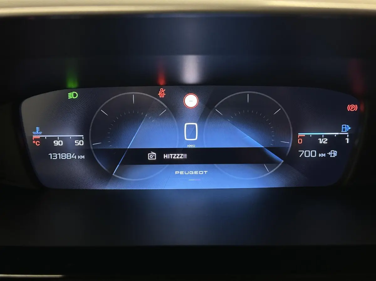 1.2 PureTech Active Pack Business TREKHAAK NAVI CARPLAY CRUISE ECC.