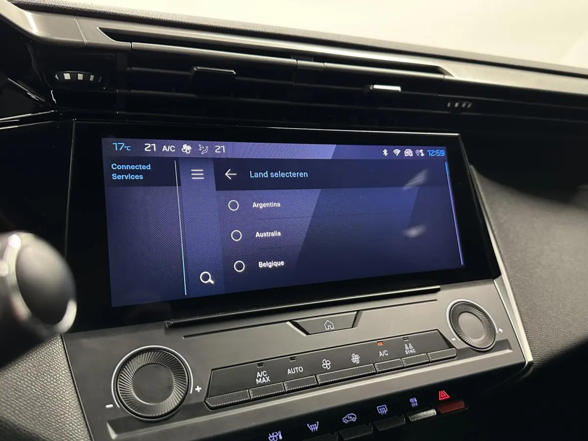 1.2 PureTech Active Pack Business TREKHAAK NAVI CARPLAY CRUISE ECC.