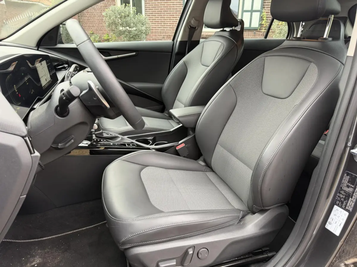 1.6 GDi PHEV DynamicLine