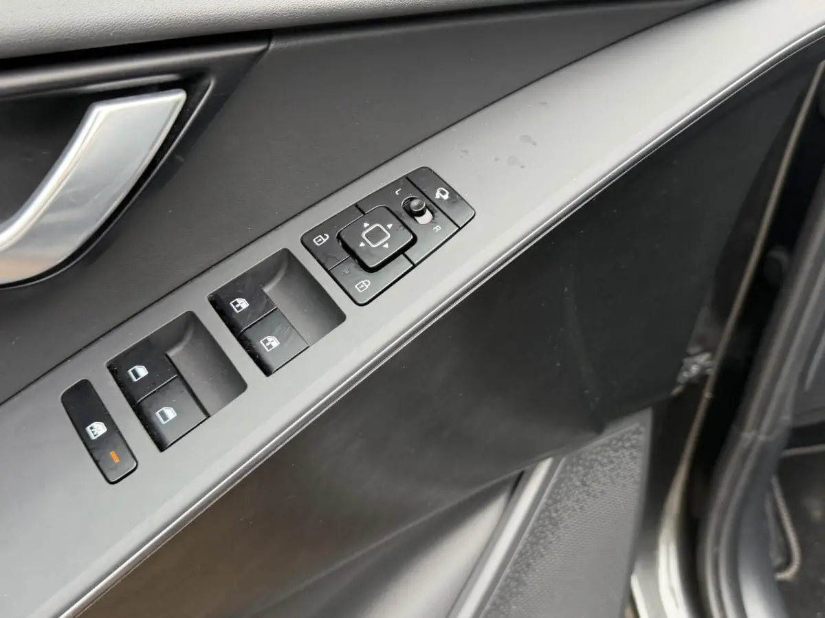 1.6 GDi PHEV DynamicLine