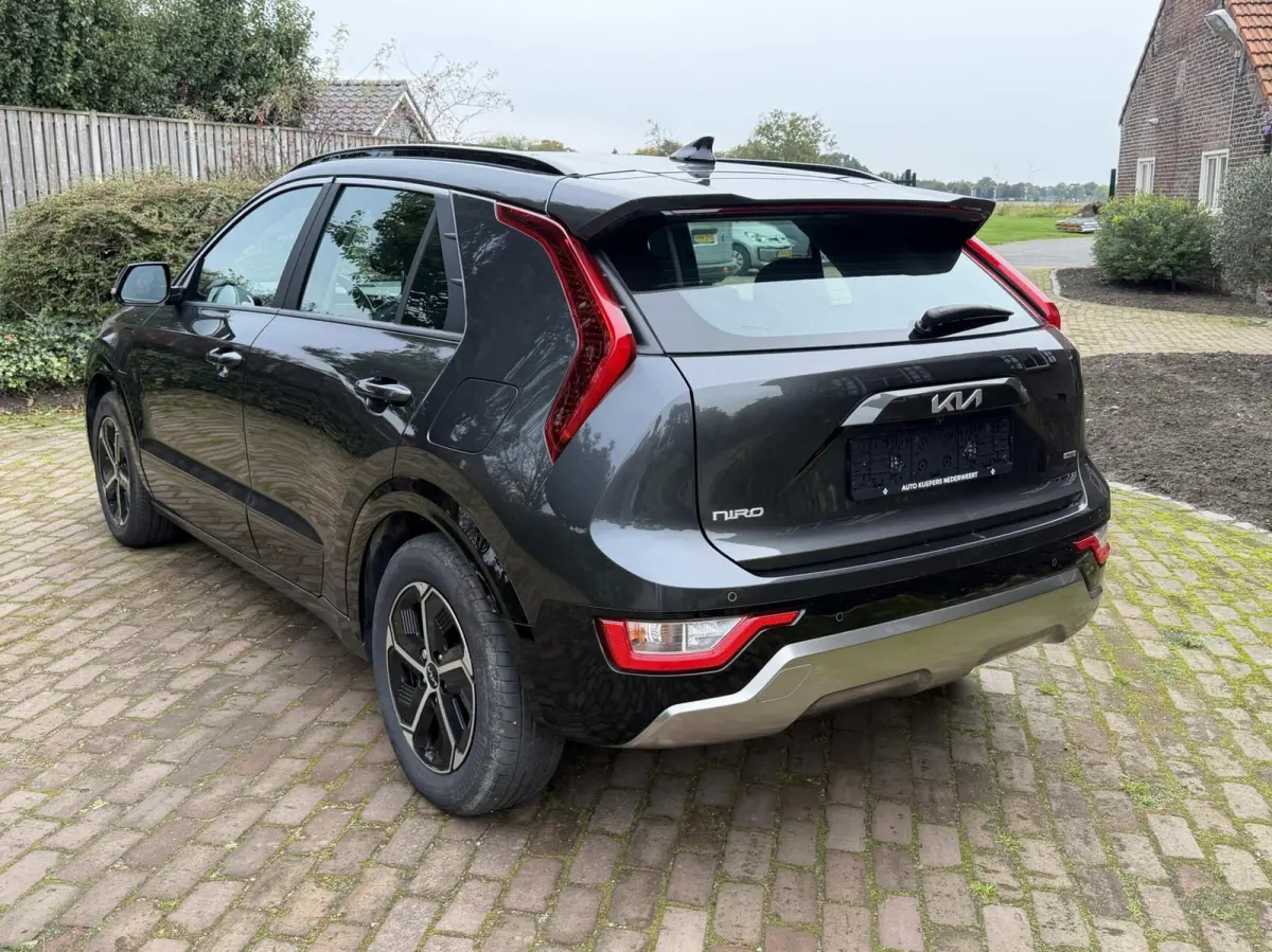 1.6 GDi PHEV DynamicLine