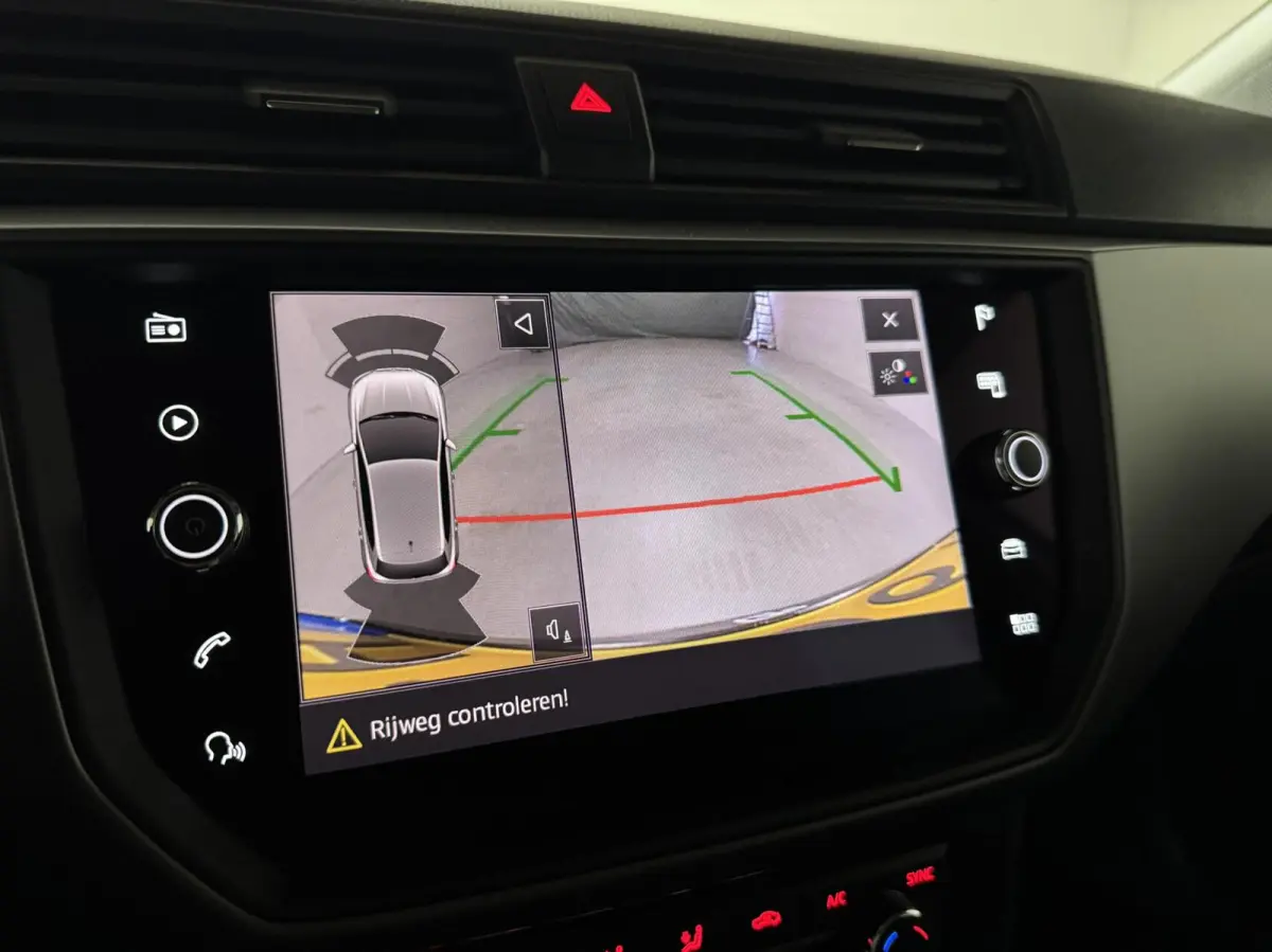 1.0 TSI Beats Virtual CarPlay Camera Navi NAP