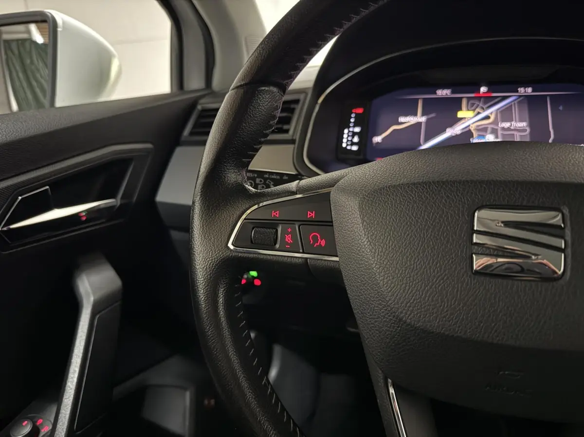 1.0 TSI Beats Virtual CarPlay Camera Navi NAP