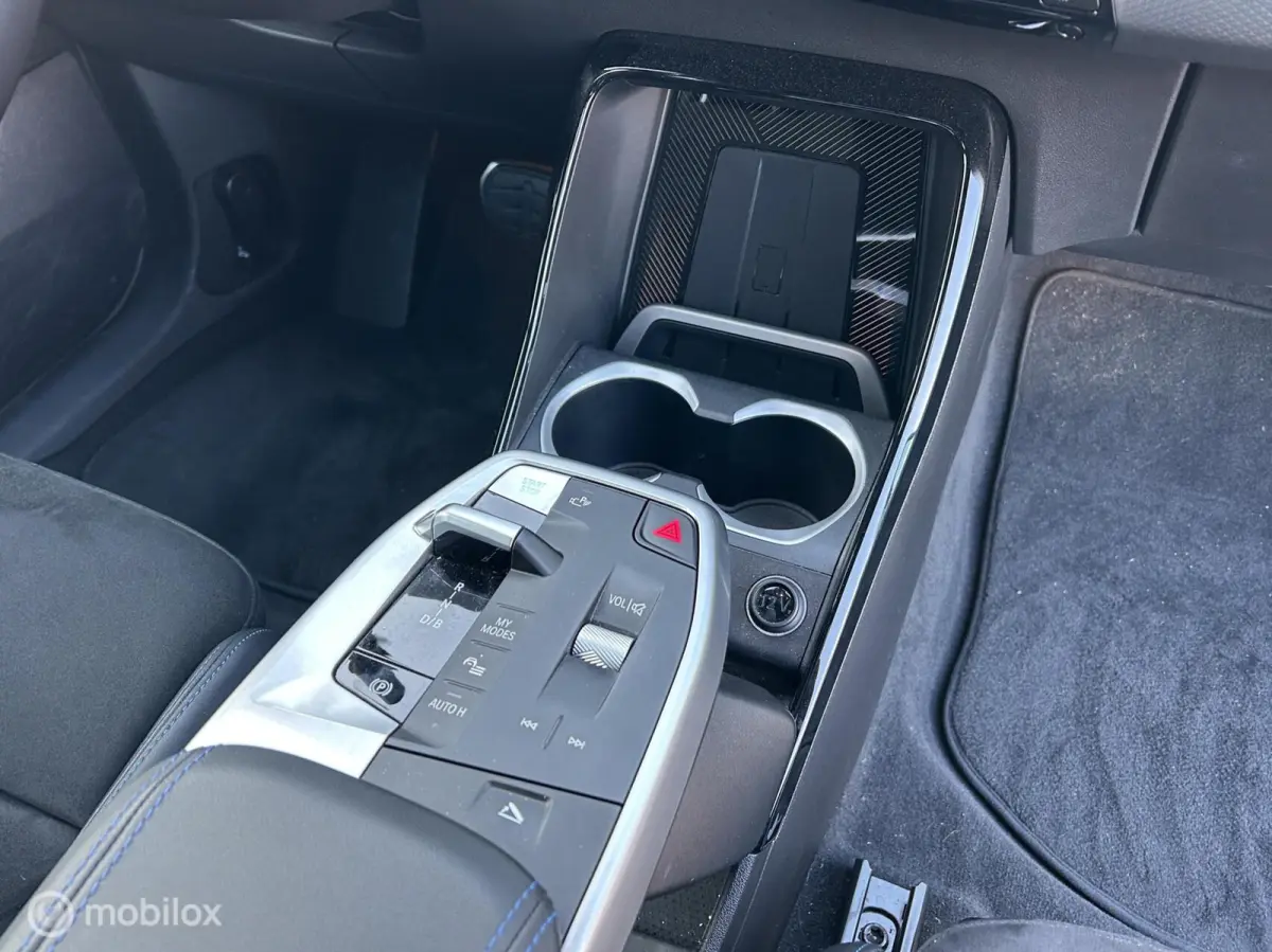 eDrive20 67 kWh M Sport Edition / BTW!!