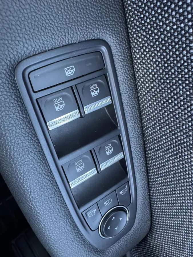 1.8 E-Tech full hybrid 160 techno