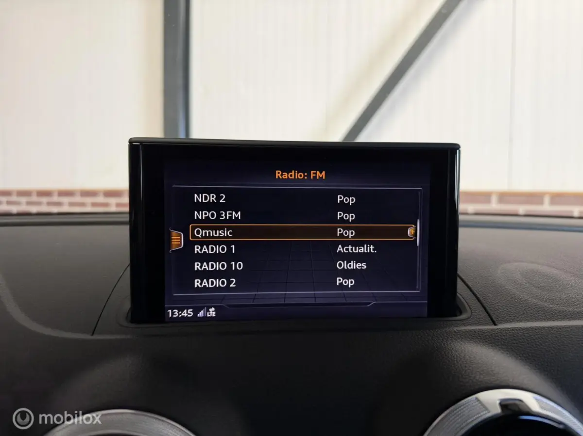 1.0 TFSI Sport Lease Edition Virtual