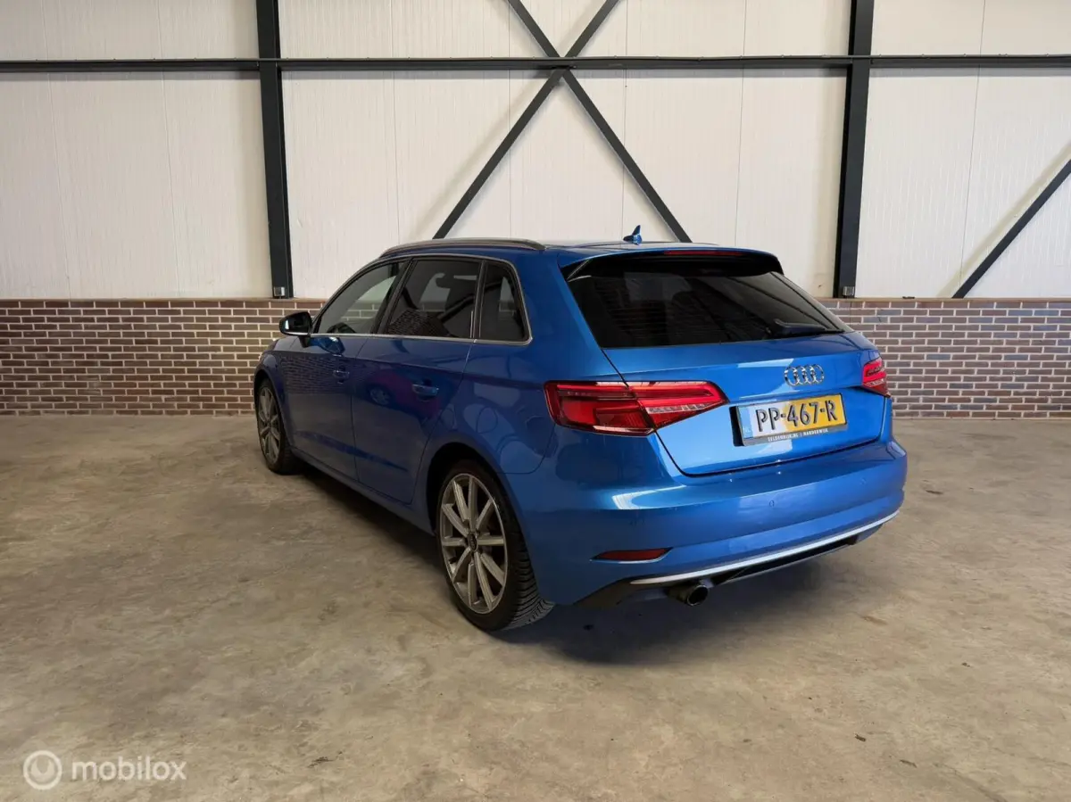 1.0 TFSI Sport Lease Edition Virtual