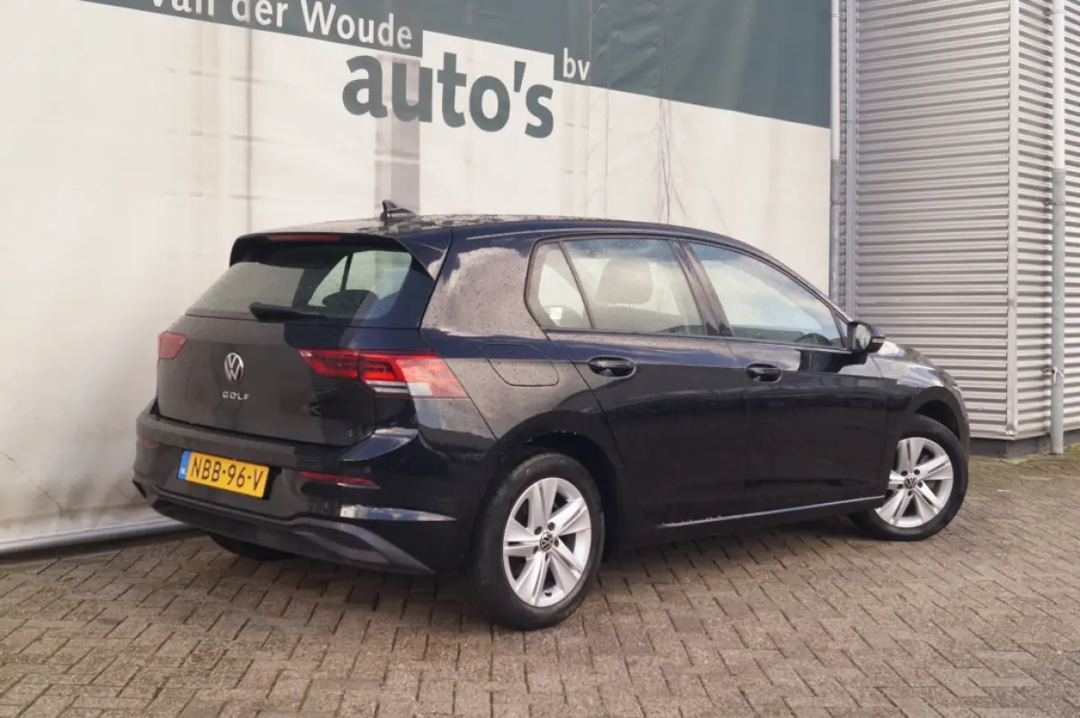 1.0 TSI 110pk Life -ECC-PDC-CARPLAY-ACC-