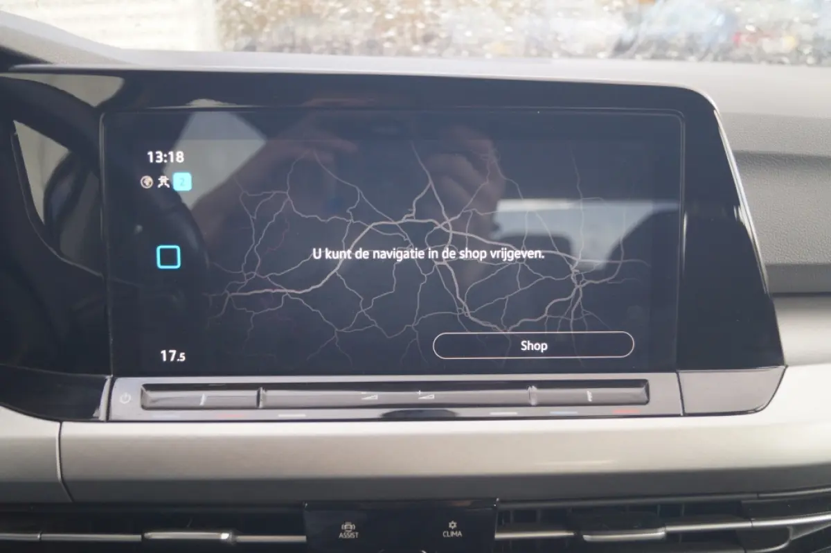 1.0 TSI 110pk Life -ECC-PDC-CARPLAY-ACC-