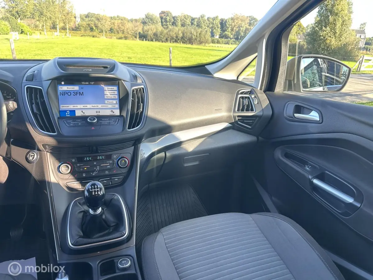 1.0 Titanium Trekhaak Keyless Cruise Carplay✅
