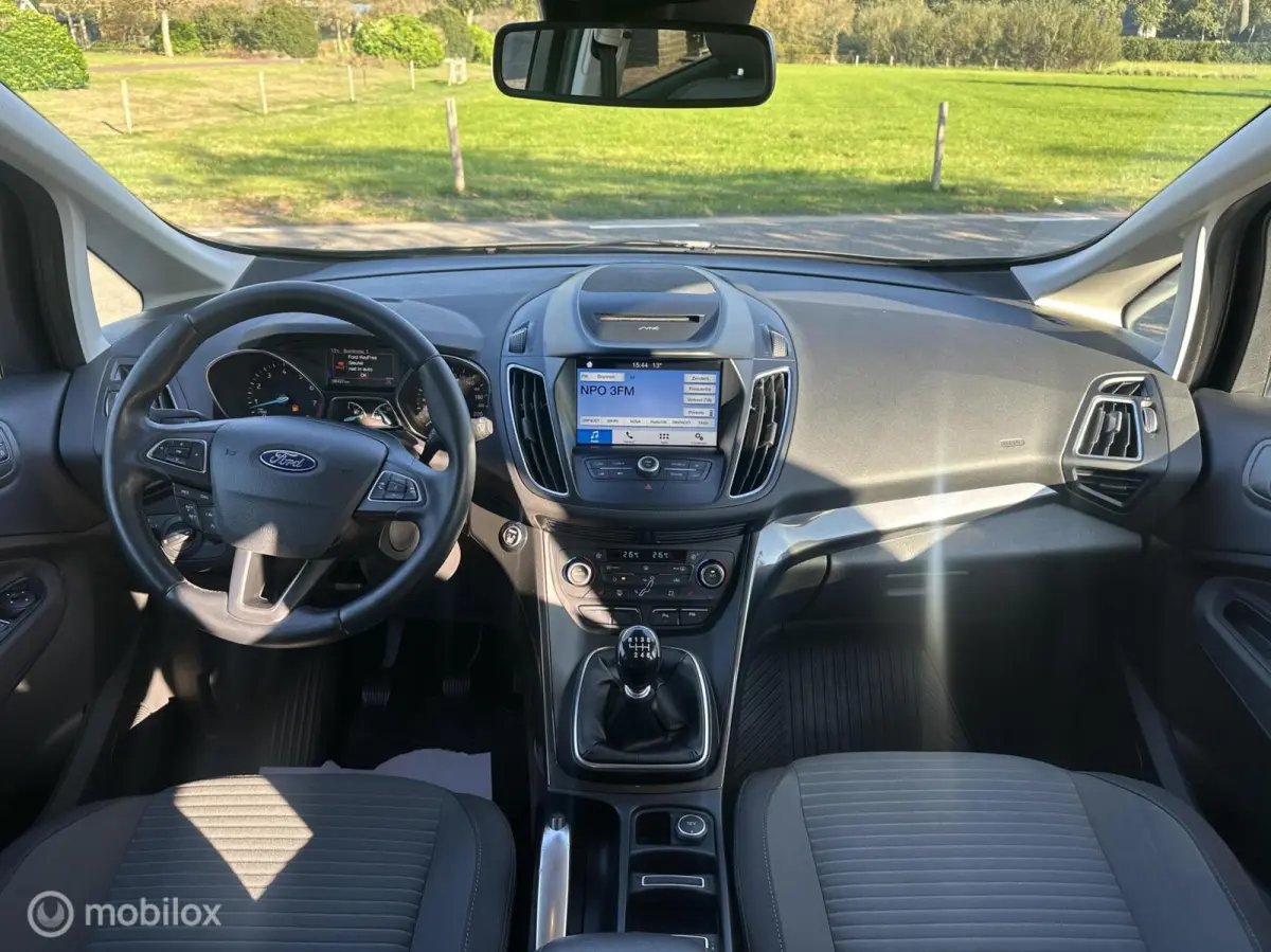 1.0 Titanium Trekhaak Keyless Cruise Carplay✅