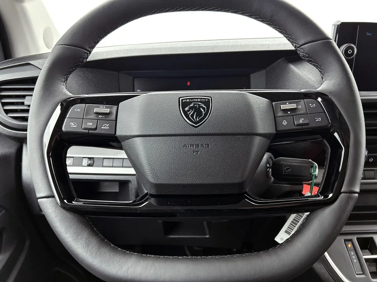 136pk EV L3 75 kWh Automaat | Tot 8 Jaar Garantie | 3 Fase | Apple Carplay/Android Auto | Houten Afwerking | Camera | Cruise Control | Parkeersensoren | Dodehoekdetectie |