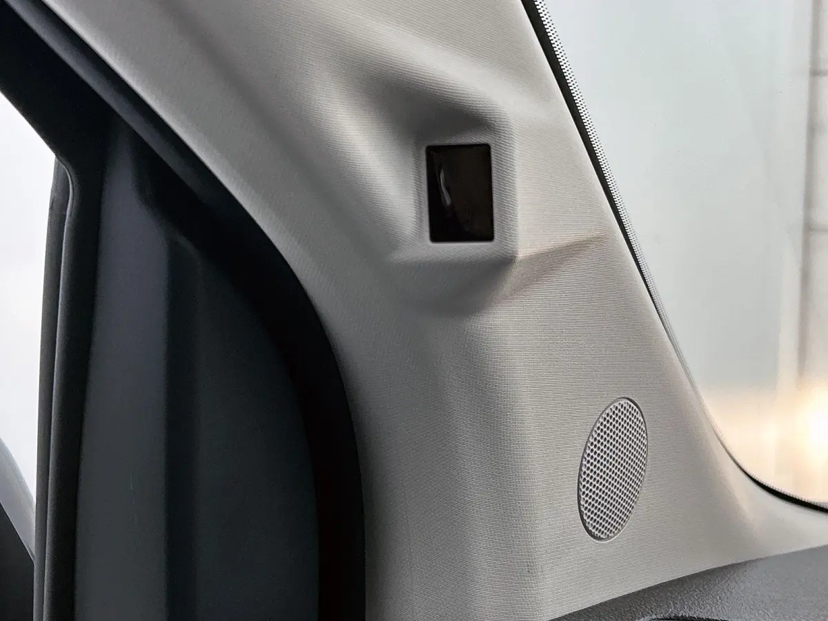136pk EV L3 75 kWh Automaat | Tot 8 Jaar Garantie | 3 Fase | Apple Carplay/Android Auto | Houten Afwerking | Camera | Cruise Control | Parkeersensoren | Dodehoekdetectie |