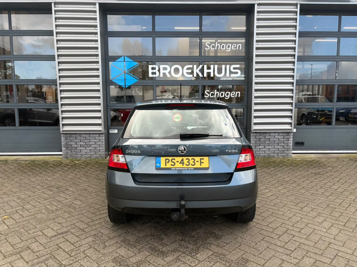 1.0 TSI 95 pk Drive | Trekhaak | Airco | Navigatie |