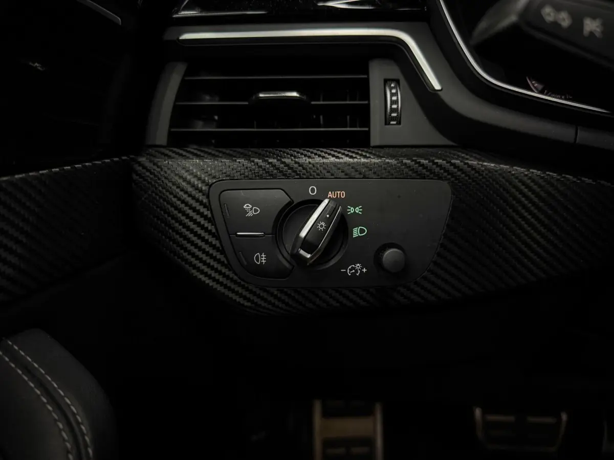 40 TFSI S-Line Camera | Pano | Sfeer | RS4