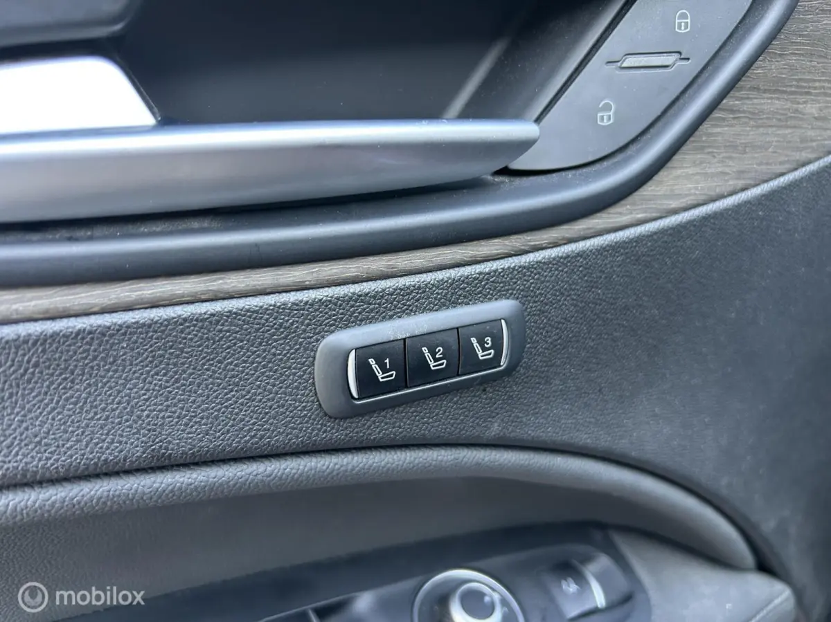 2.0 T AWD Super Vol Opties