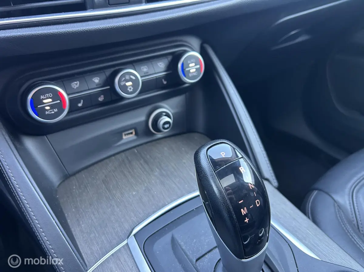 2.0 T AWD Super Vol Opties